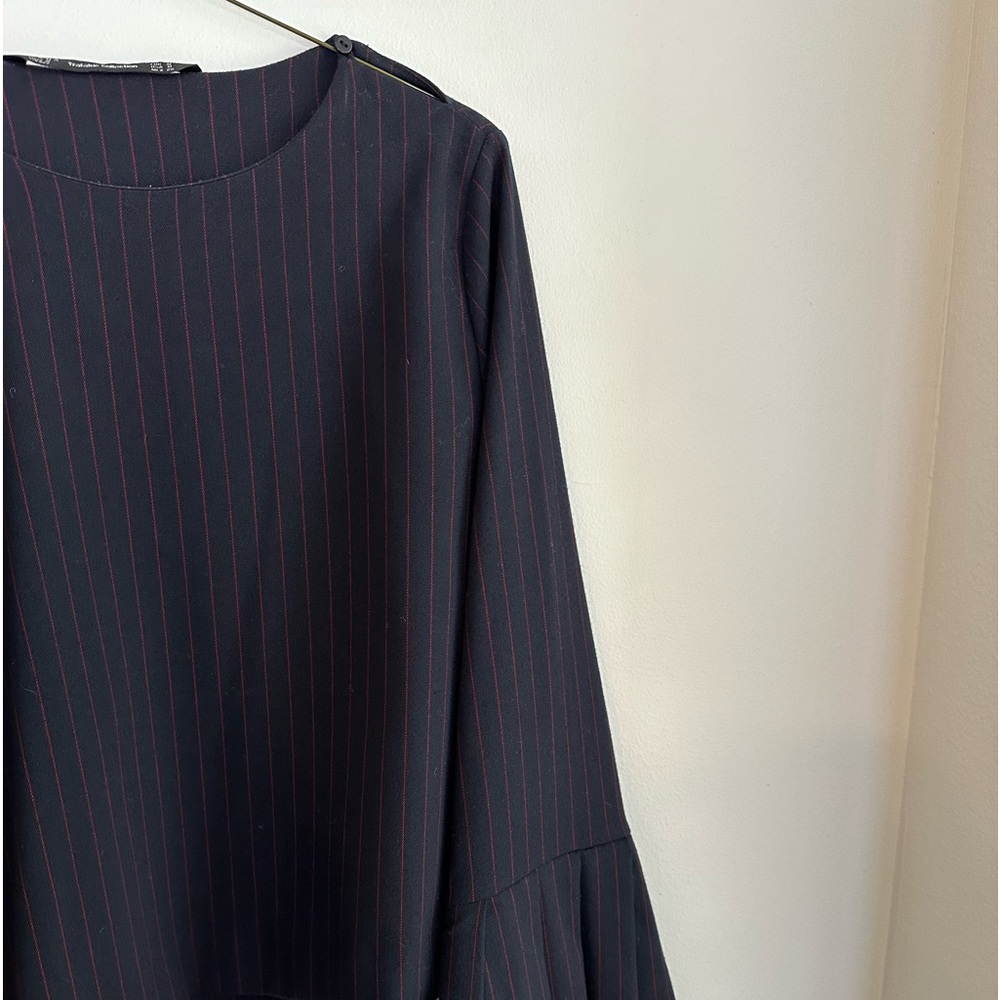 Zara Striped Bell Sleeves 💙